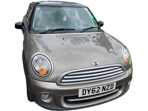 MINI Cooper DY62 NZD