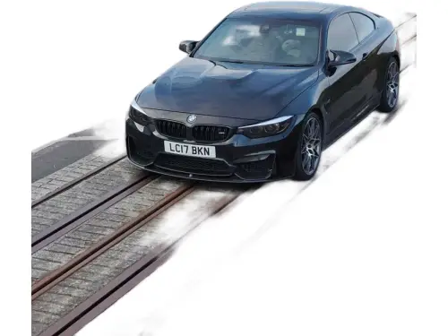 BMW M4 Competition Package S-A LC17 BKN