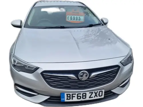 Vauxhall Insignia BF68 ZXO