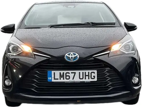 Toyota Yaris LM67 UHG