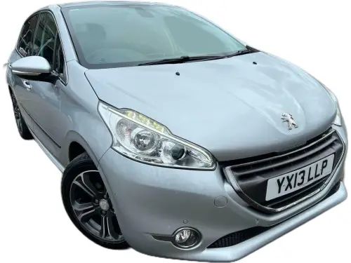 Peugeot 208 YX13 LLP