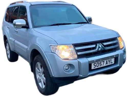 Mitsubishi Shogun Warrior DI-D LWB A SO57 AYL