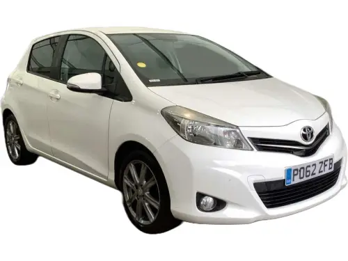 Toyota Yaris SR VVT-i CVT PO62 ZFB