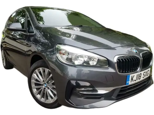 BMW 220i Luxury Auto KJ18 SXG