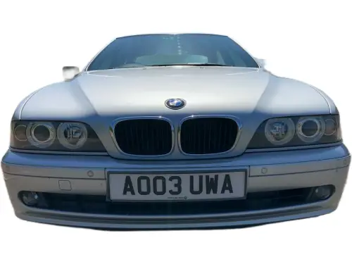 BMW 520i ES SE Auto AO03 UWA