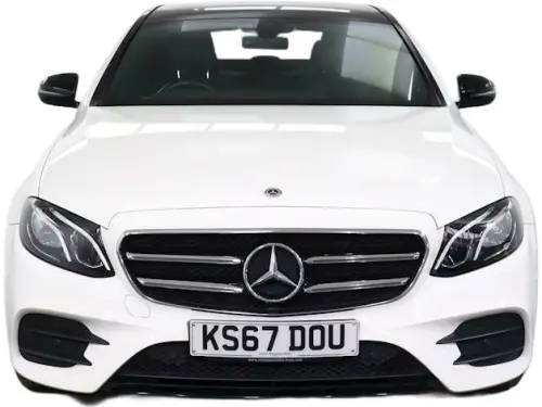 Mercedes-Benz E 220 D AMG Line Premium Auto KS67 DOU