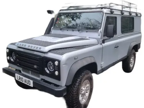 Land Rover Defender LR10 AUD