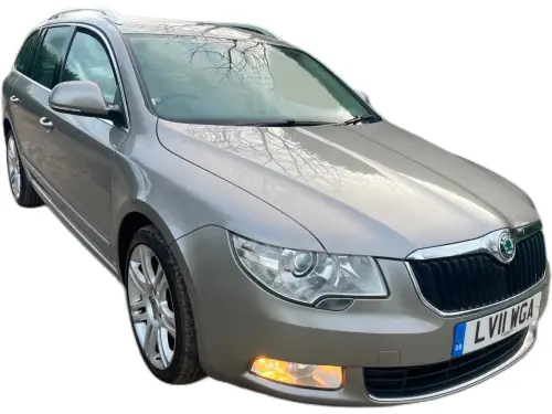 Škoda Superb LV11 WGA