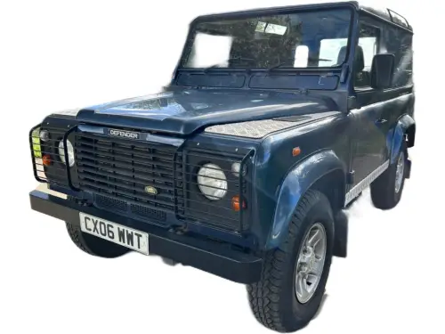 Land Rover Defender CX06 WWT