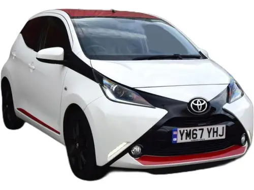 Toyota Aygo YM67 YHJ