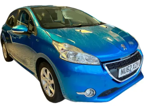 Peugeot 208 NU62 XZH