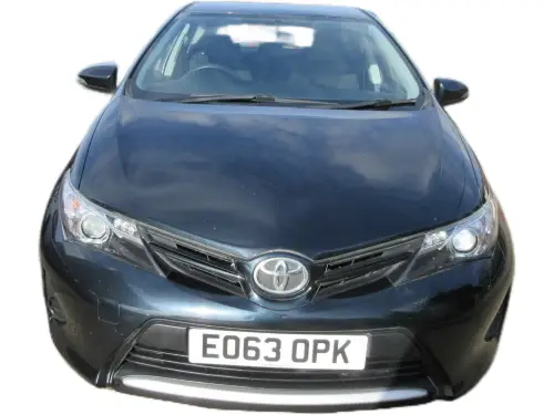 Toyota Auris EO63 OPK