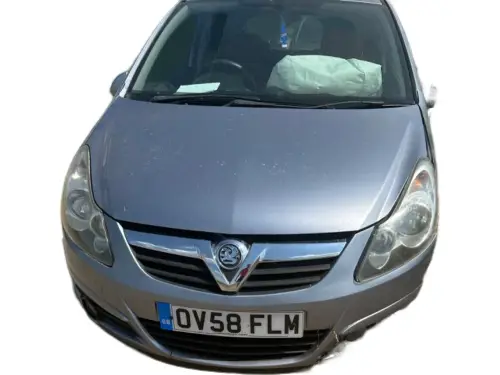 Vauxhall Corsa OV58 FLM