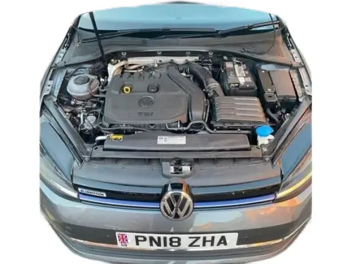 Volkswagen Golf PN18 ZHA