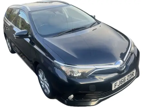 Toyota Auris FJ66 ZDR