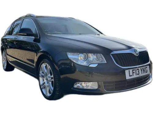 Škoda Superb LF13 YKG