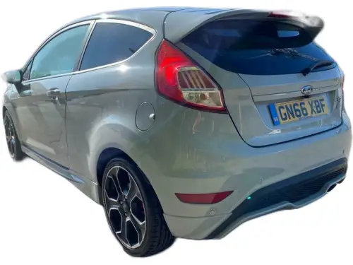 Ford Fiesta ST200 GN66 XBF