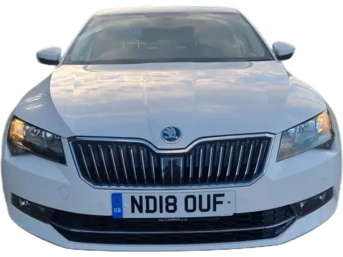 Škoda Superb ND18 OUF