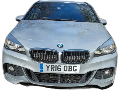 BMW 218 YR16 OBG