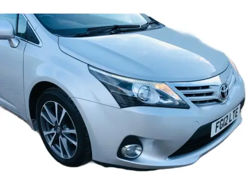 Toyota Avensis TR D-4D FG12 LTE
