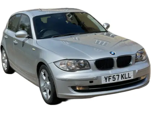 BMW 118d SE YF57 KLL