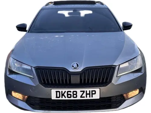 Škoda Superb DK68 ZHP