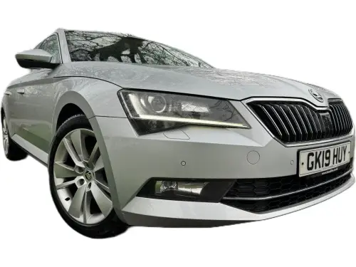 Škoda Superb GK19 HUY