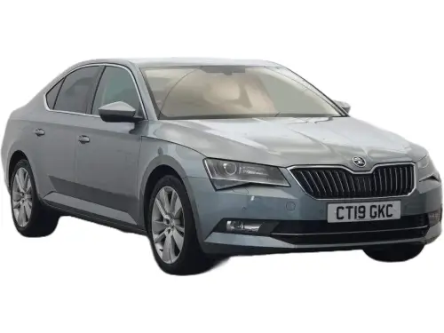 Škoda Superb CT19 GKC