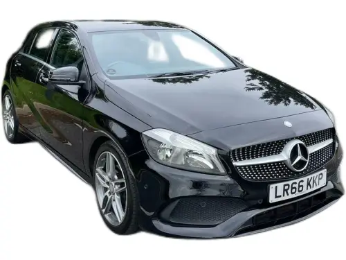 Mercedes-Benz A 180 D AMG Line Executive A LR66 KKP