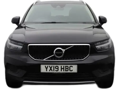 Volvo XC40 Momentum D3 YX19 HBC