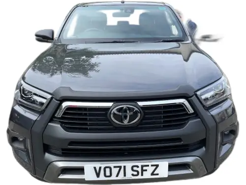 Toyota Hilux Invincib X D-4D4WD DCB A VO71 SFZ