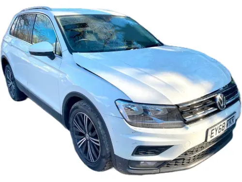 Volkswagen Tiguan SE Nav TSI EY68 VKR