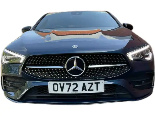 Mercedes-Benz CLA 200 AMG Line Executive A OV72 AZT