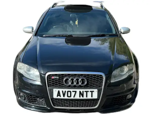 Audi RS4 Quattro AV07 NTT