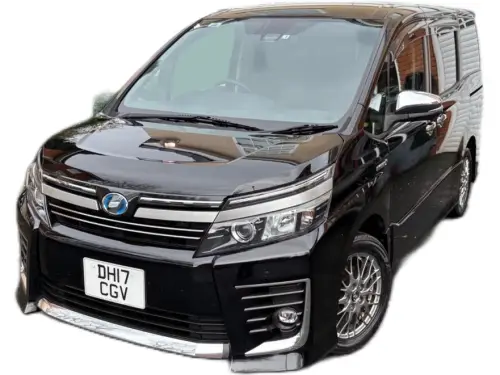 Toyota Voxy DH17 CGV