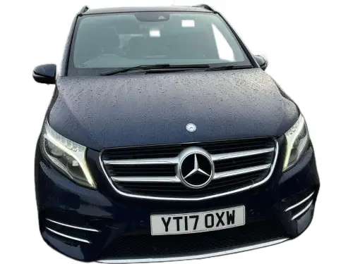 Mercedes-Benz V YT17 OXW