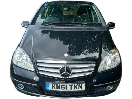 Mercedes-Benz A180 Avantgarde SE CVT KM61 TKN