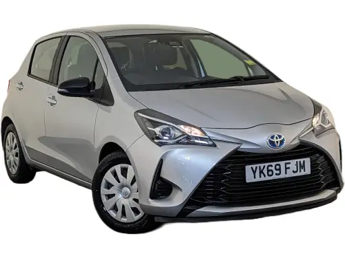 Toyota Yaris Active VVT-i HEV CVT YK69 FJM