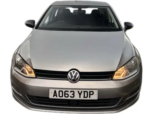 Volkswagen Golf AO63 YDP