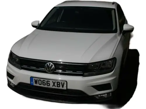 Volkswagen Tiguan WO66 XBV