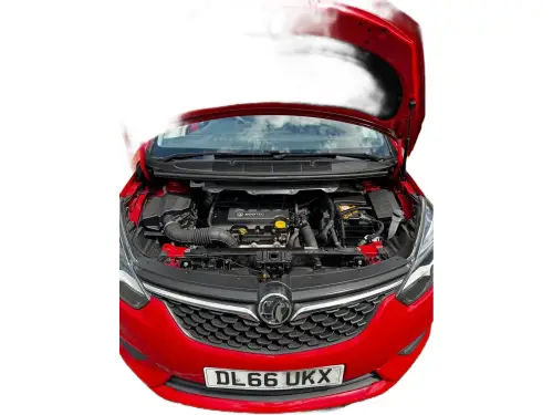 Vauxhall Zafira DL66 UKX
