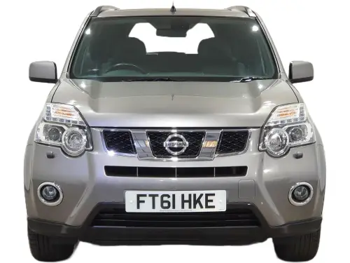 Nissan X-Trail FT61 HKE