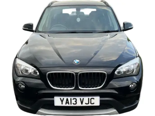 BMW X1 YA13 VJC