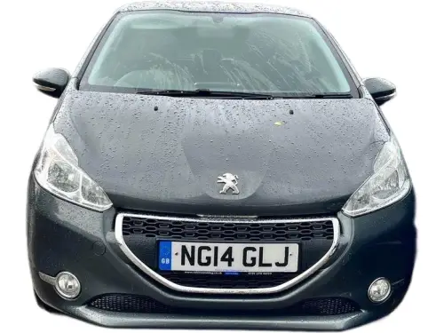 Peugeot 208 NG14 GLJ