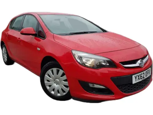 Vauxhall Astra Exclusiv Auto YX62 OFR