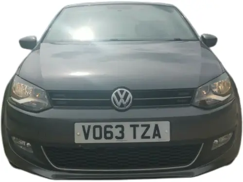 Volkswagen Polo SEL + VO63 TZA