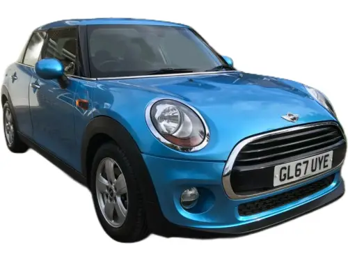 MINI Cooper GL67 UYE