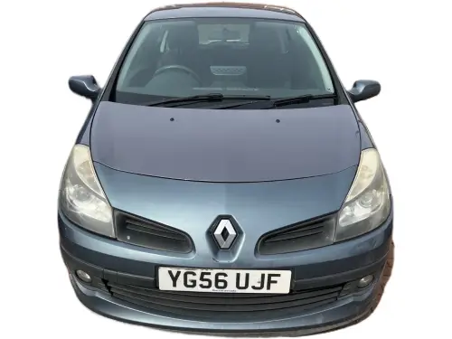Renault Clio YG56 UJF