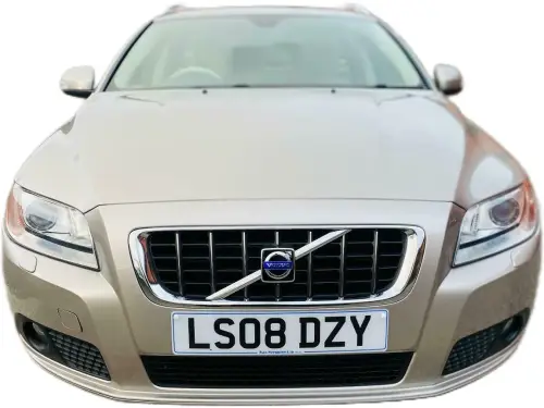 Volvo V70 SE Lux D5 Auto LS08 DZY