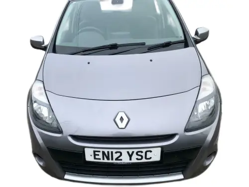 Renault Clio Dynamique Tomtom TCe EN12 YSC